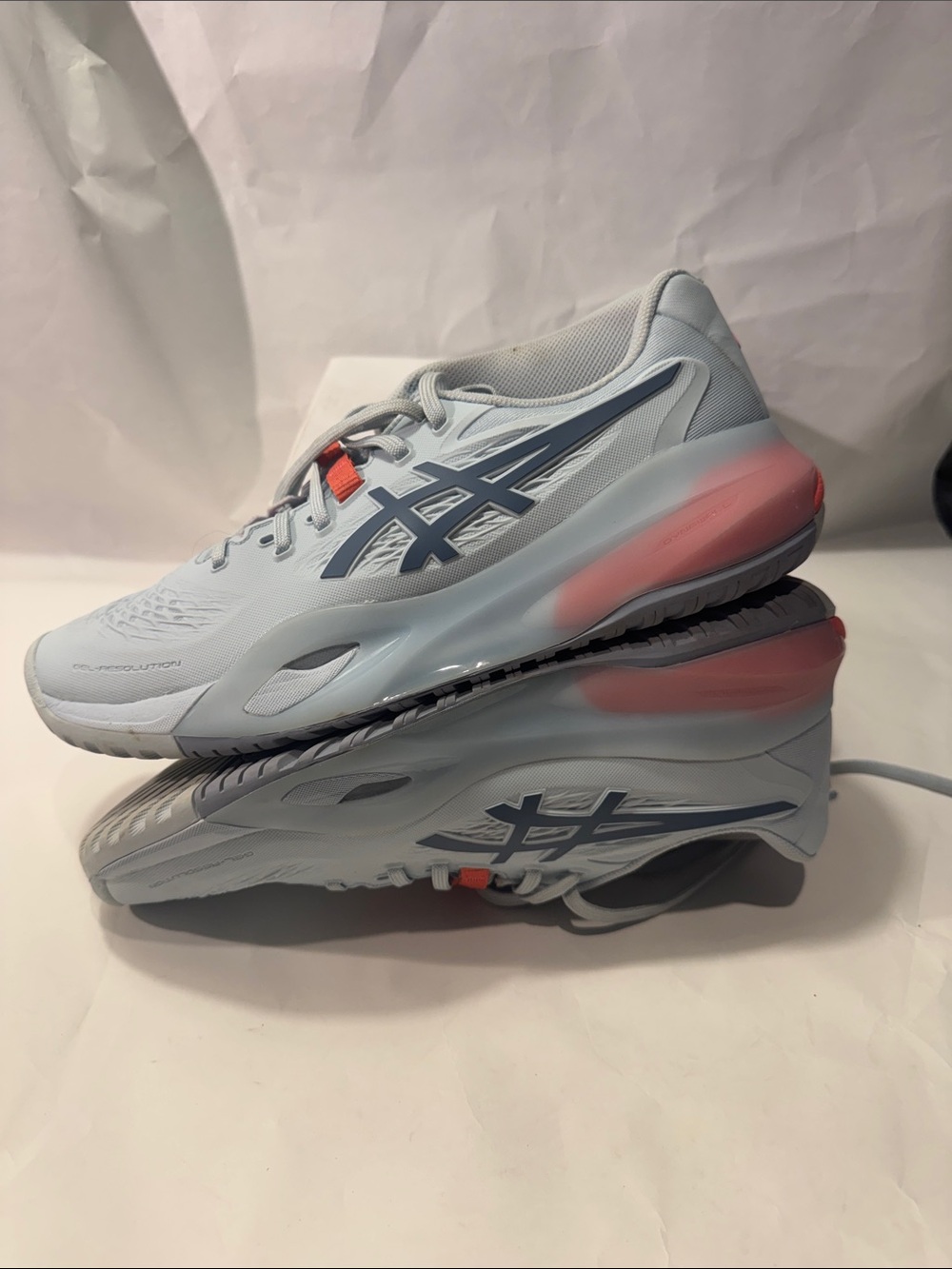 ASICS GEL-Resolution X Women’s 9.5 Tennis Shoes Gray Coral $160